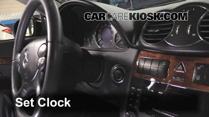 2006 Mercedes-Benz CLK350 3.5L V6 Convertible (2 Door) Clock Set Clock